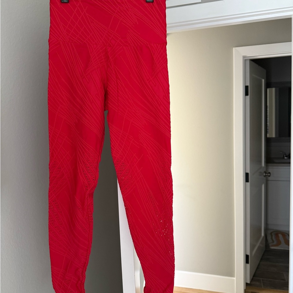 Onzie Vibrant Red Leggings
